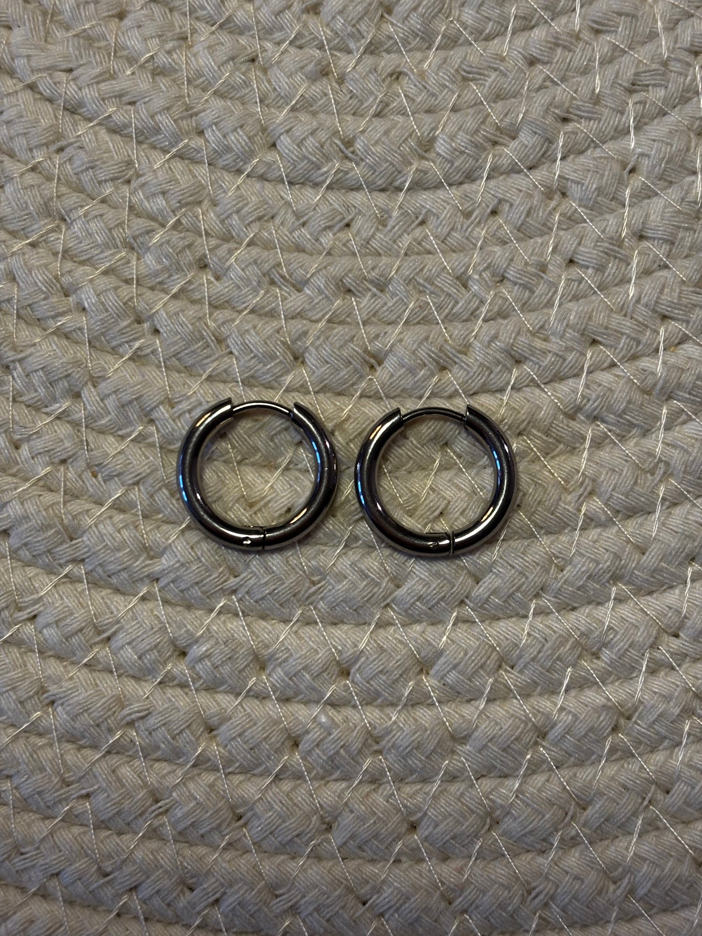 Créoles argentées - 12mm