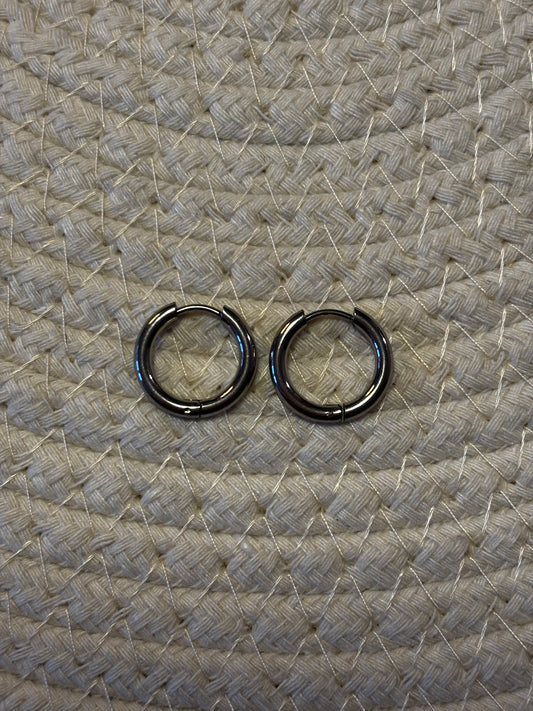 Créoles argentées - 12mm