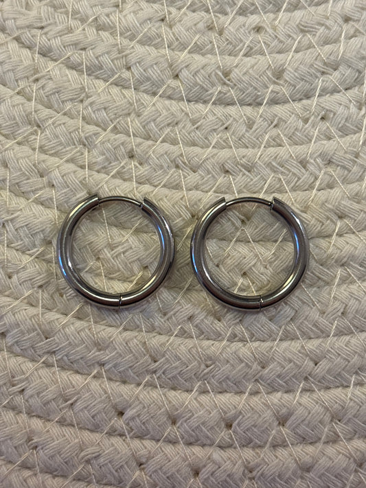 Créoles argentées - 14mm