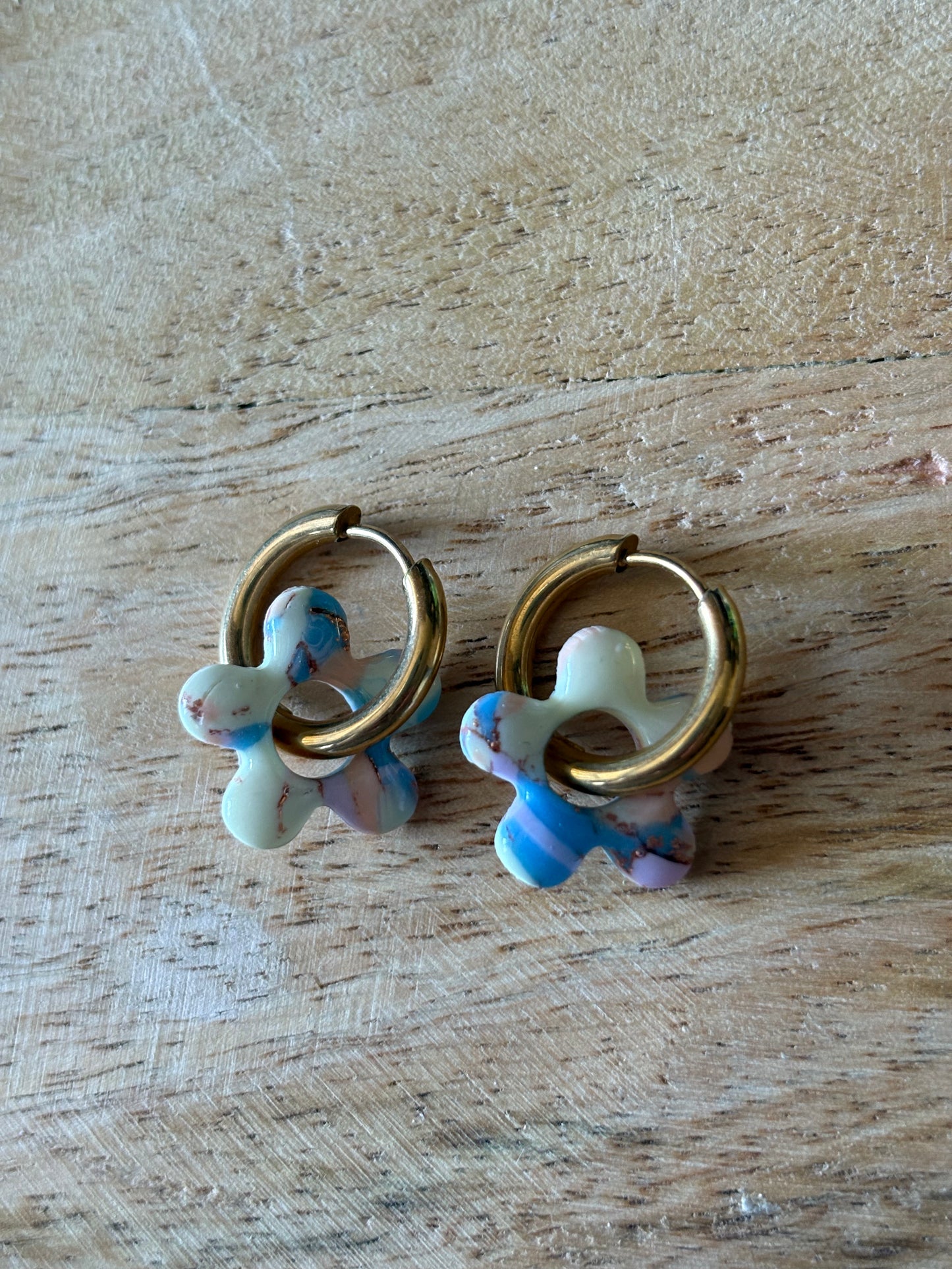 Pampille Mini Ahinoa "arc en ciel"